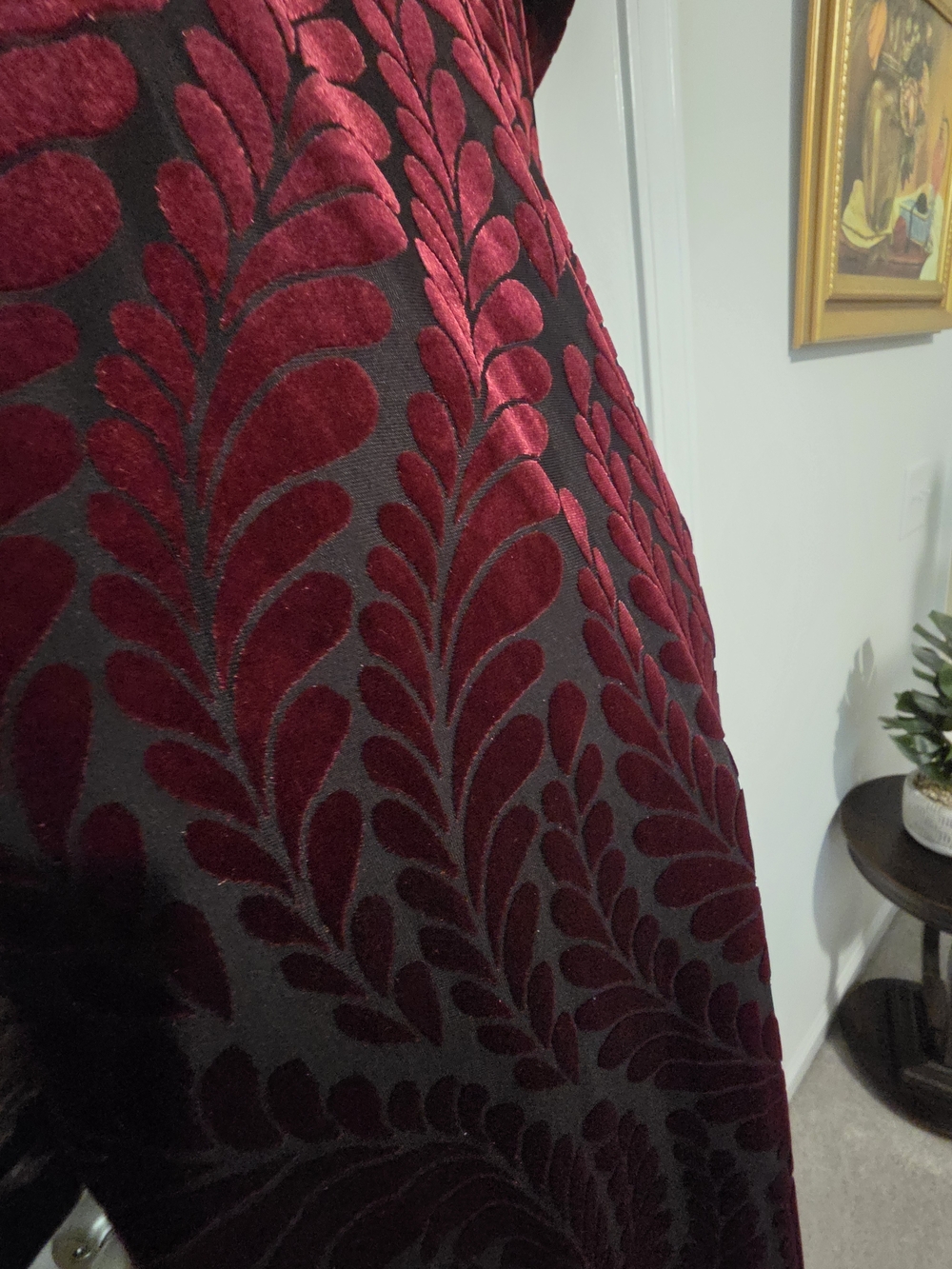 Dolman Sleeve Velvet Burnout Midi Dress in Deep Burgundy - Picture 4 of 7